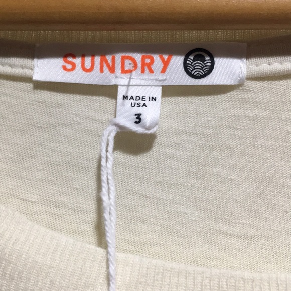 NWT Sundry Imagine Boxy Tee size 3 - Picture 4 of 8